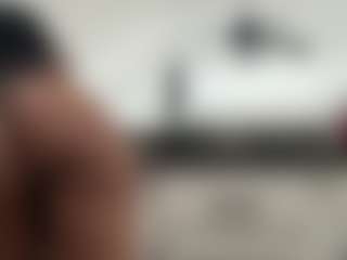 Lia L's Live Sex Cam Show