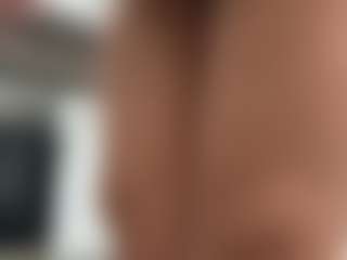 Lia L's Live Sex Cam Show