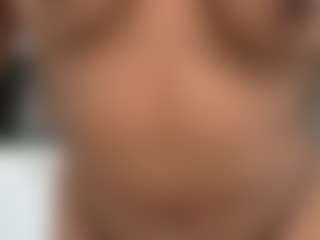 Lia L's Live Sex Cam Show