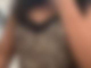 Lia L's Live Sex Cam Show