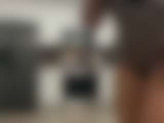 Lia L's Live Sex Cam Show