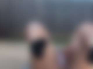 Lia L's Live Sex Cam Show