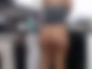 Lia L's Live Sex Cam Show