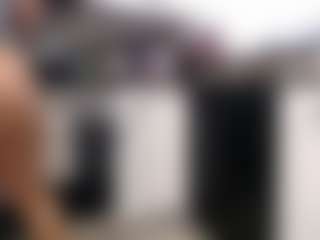 Lia L's Live Sex Cam Show