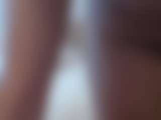 Lia L's Live Sex Cam Show