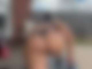 Lia L's Live Sex Cam Show