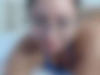 Lia L's Live Sex Cam Show