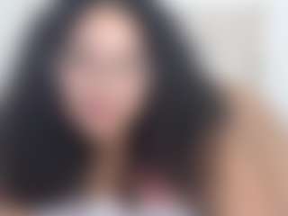 Lia L