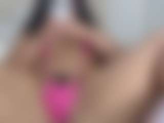 Lia L's Live Sex Cam Show