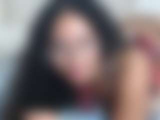 Lia L's Live Sex Cam Show