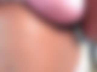Live cam show with Chantal - Black on SinfulBabes