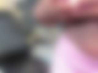 Chantal's Live Sex Cam Show