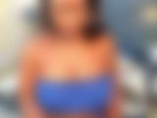 Live cam show with zurygray - Ebony Shaved Pussy on fapnchat