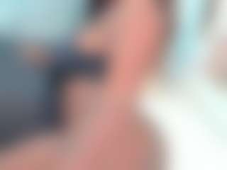 Live cam show with zurygray - Facial on Camsoda