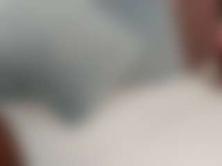 Live cam show with zurygray - Thick on nudelive.tv