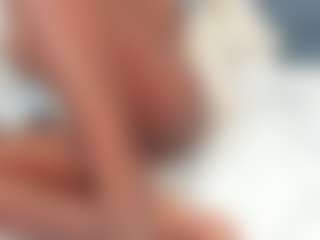 Live cam show with zurygray - Black HD on Camming Site