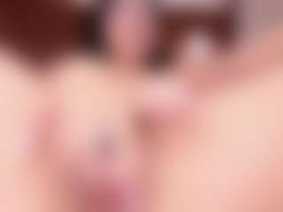Live cam show with emma-white001 - Glasses on crypto-cams