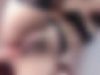 Live cam show with emma-white001 - Glasses on Fling VIP Chat