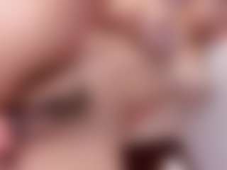 Live cam show with emma-white001 - Spank Curvy on realtime-chat