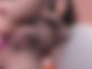 emma-white001's Live Sex Cam Show