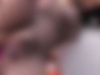 emma-white001's Live Sex Cam Show