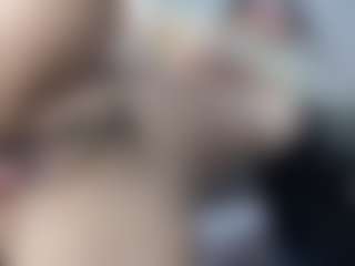 Live cam show with emma-white001 - Big Tits on livesuperchat.net