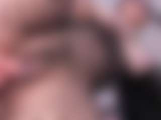 emma-white001's Live Sex Cam Show