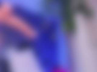 emma-white001's Live Sex Cam Show