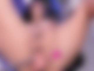 emma-white001's Live Sex Cam Show