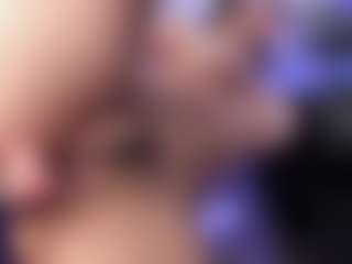 Live cam show with emma-white001 - Cowgirl on Dare Cams