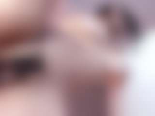 emma-white001's Live Sex Cam Show