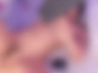 emma-white001's Live Sex Cam Show