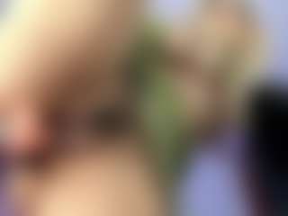 Live-Cam-Show mit emma-white001 - Big Tits Dildo auf Camsoda