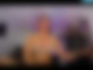 Live cam show with lorens-sophia - Tease on Milf Play