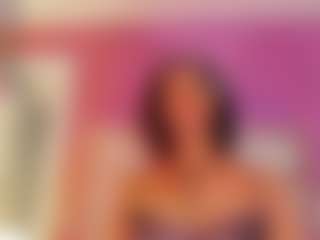 Live cam show with Pheyton-Hott - Cumshot on Camsoda