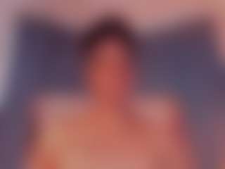 Live cam show with Pheyton-Hott - Flat Chested on Camversity