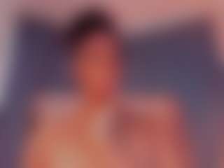 Live cam show with Pheyton-Hott - Cumshot on Camversity