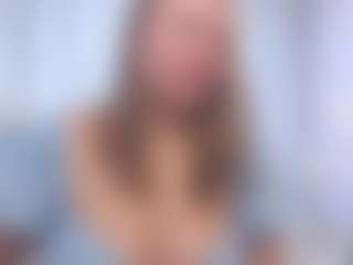 Live cam show with SallyVerda - Living Room on Cam Slut