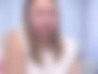 Live cam show with SallyVerda - Living Room on iamadamtest123.com