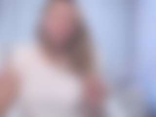 Live cam show with SallyVerda - Gray Eyes on CamwithHer