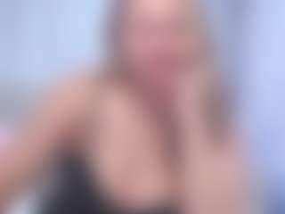 Live cam show with SallyVerda - Gray Eyes on wildcum.com
