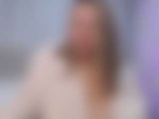 Live cam show with SallyVerda - Gray Eyes on Cam Slut