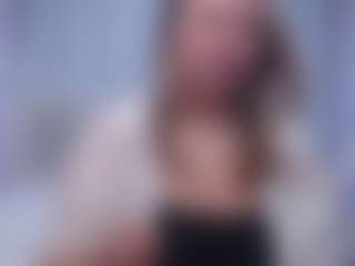 Live cam show with SallyVerda - Living Room on slutload