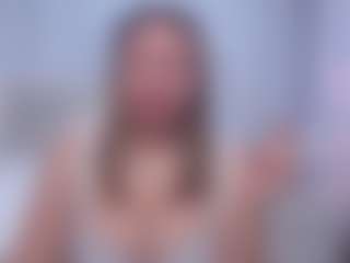 Live cam show with SallyVerda - Living Room on Stripli.com