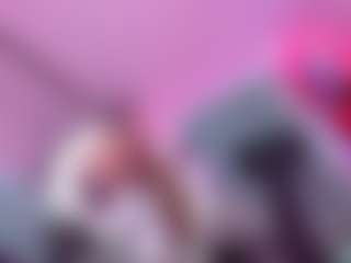 Live cam show with Ahytana - Robe on boobsie.com