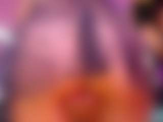 Ahytana MILF webcam performer live streaming
