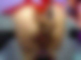 Live cam show with Ahytana - Old on Camsoda
