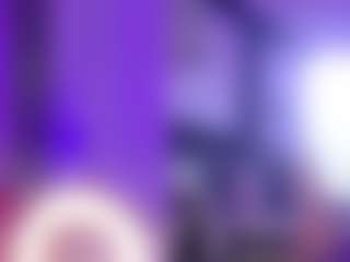 Ahytana MILF webcam performer live streaming