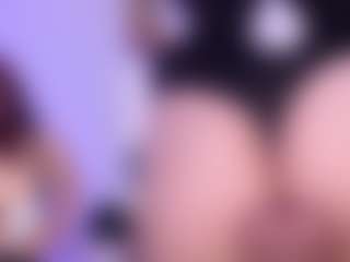 Ahytana, modelo webcam MILF transmitiendo en vivo