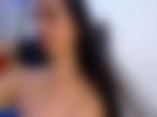 Live cam show with AnnaAlvarez - Skinny on Camsoda
